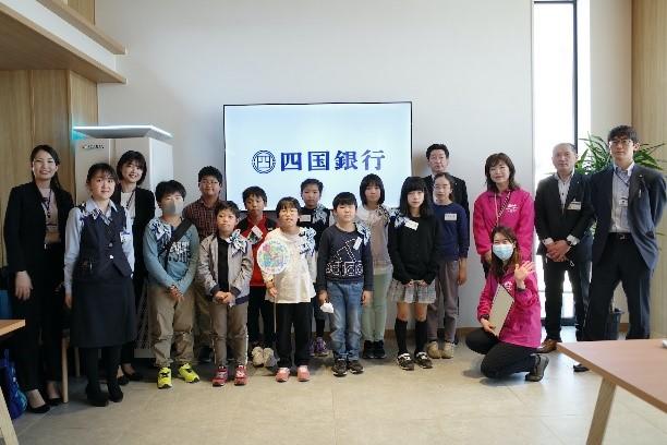 （一社）物部川DMO協議会が主催の「お仕事体験博」を山田支店にて実施
