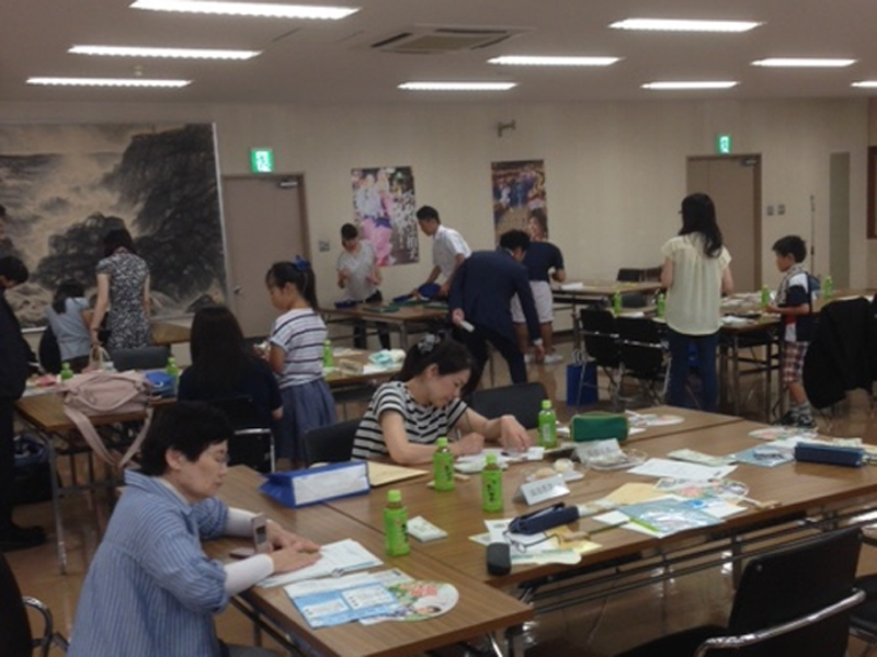 「夏休み親子ふれあい金融見学」