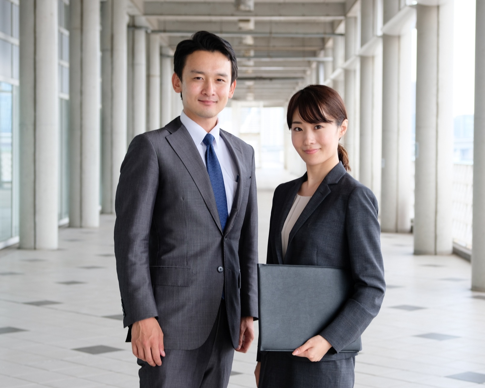 しぎんリファラル採用制度 当行従業者からの入行希望紹介