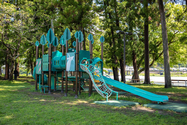 波川公園｜仁淀川で自然を満喫！アクセス抜群の癒しスポット