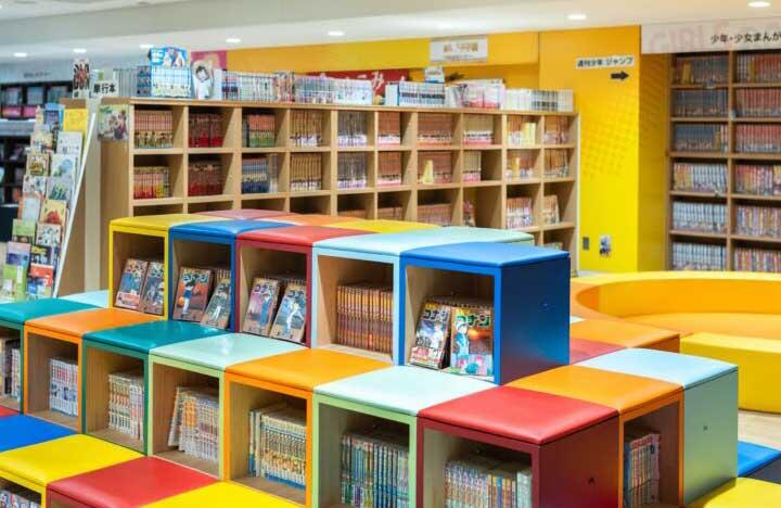 高知まんがBASE｜まんがと出会い、楽しみ、学べる