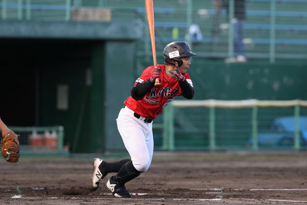 プロ野球独立リーグ所属の高知ファイティングドッグスの「野球って楽しい」気持ち育む野球スクール