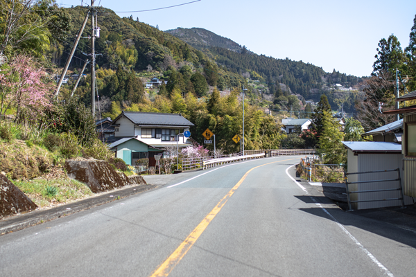 箕淵（Mibuchi）自然が魅せる絶景！息を飲むような秘境スポット | 四銀