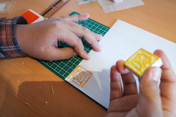 小学生が銀行員に！子どもたちが高知の仕事にチャレンジする「ものべおしごと体験博」