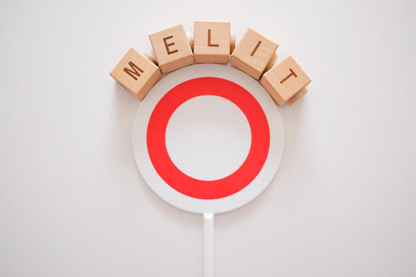 中学生のお小遣いは平均いくら？渡すメリット・デメリットと一緒に解説