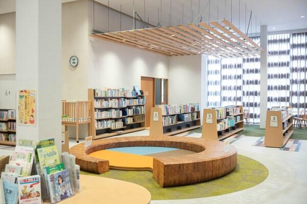 土佐市「つなーで」とは？　図書館やホールを備えた複合文化施設を紹介